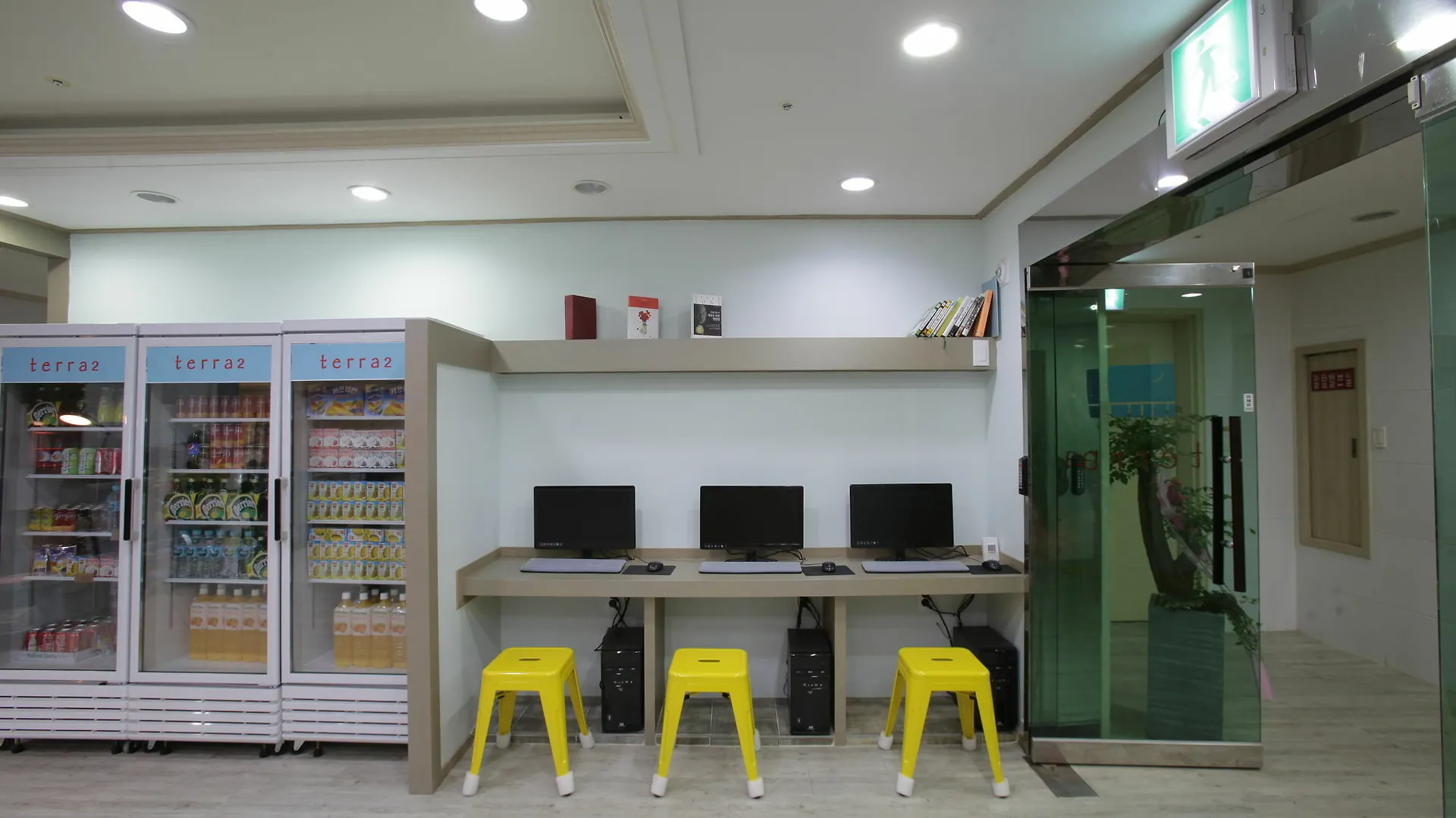 Terra Guesthouse 2 Busan 2*,